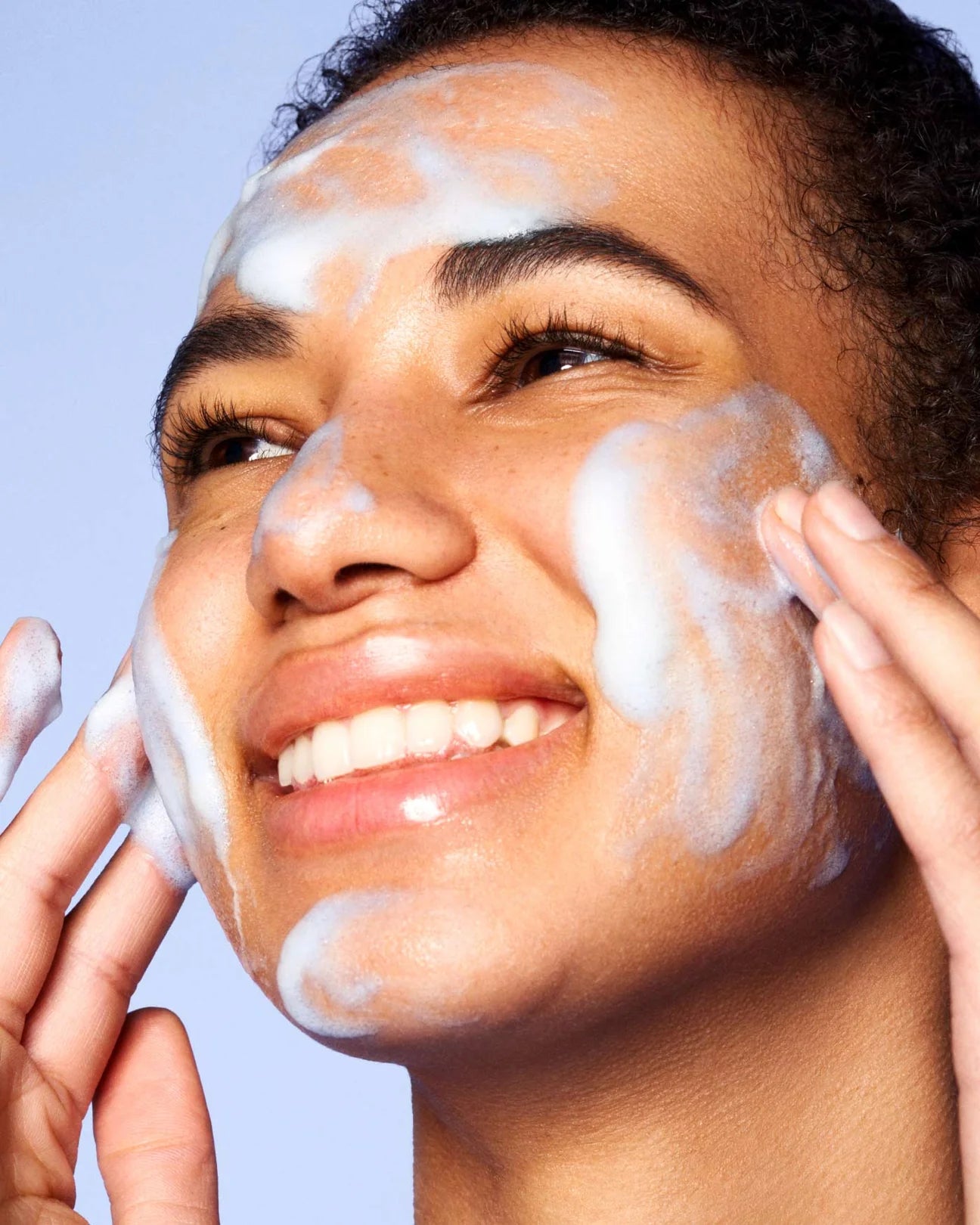 Αφρός καθαρισμού προσώπου Astra Skin 150ml