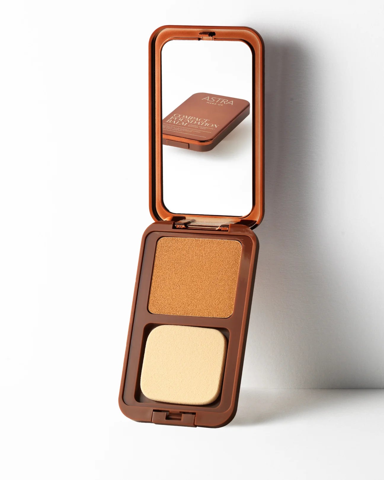 Astra Make-Up Compact Foundation Balm